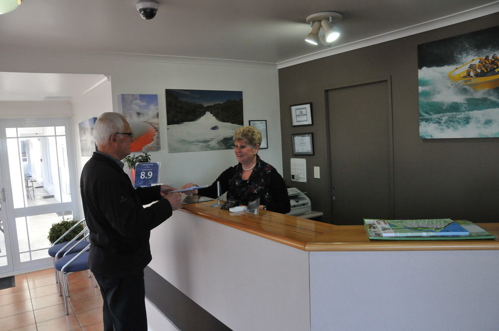 Lakeside Taupo Motel Εξωτερικό φωτογραφία